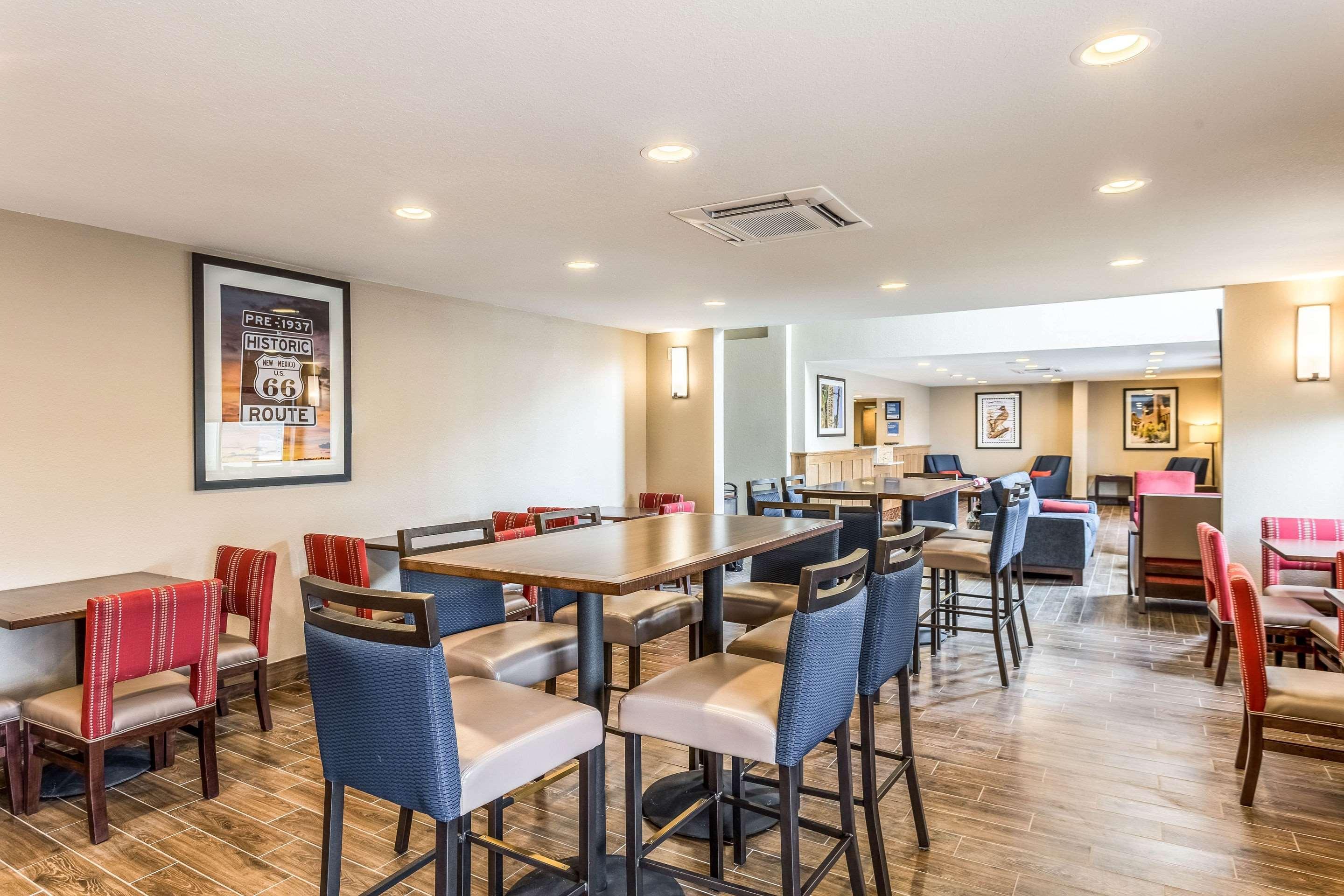 Comfort Inn & Suites Albuquerque Downtown Zewnętrze zdjęcie